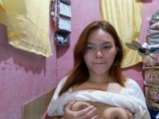 sweetiepiee webcam