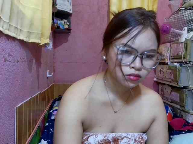 sweetiepiee webcam