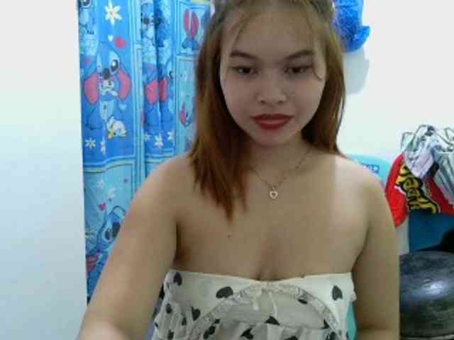 sweetiepiee webcam