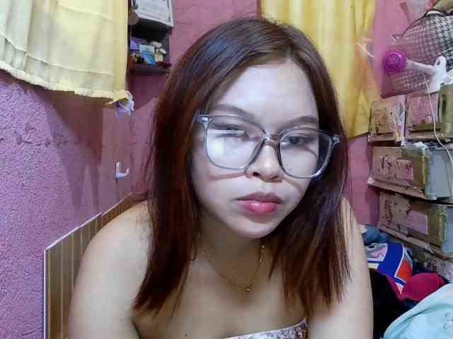 sweetiepiee webcam