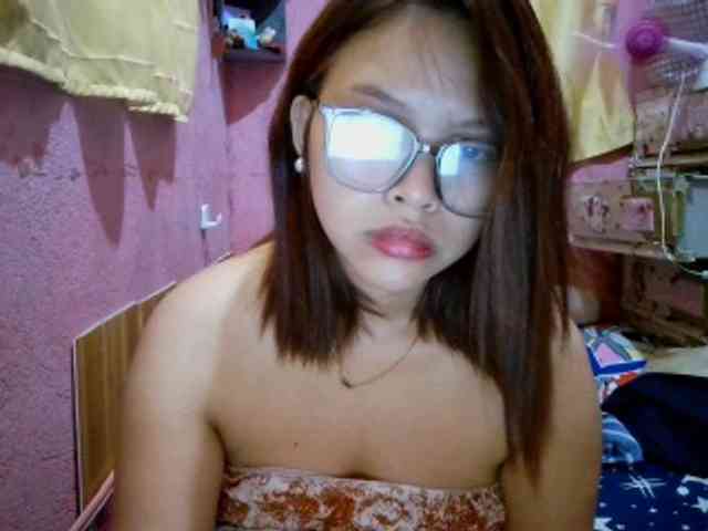 sweetiepiee webcam