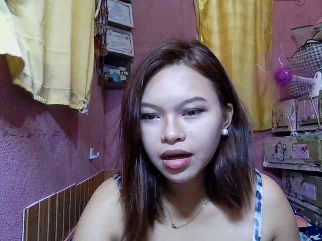 sweetiepiee webcam