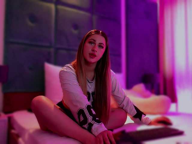 LucyLexton