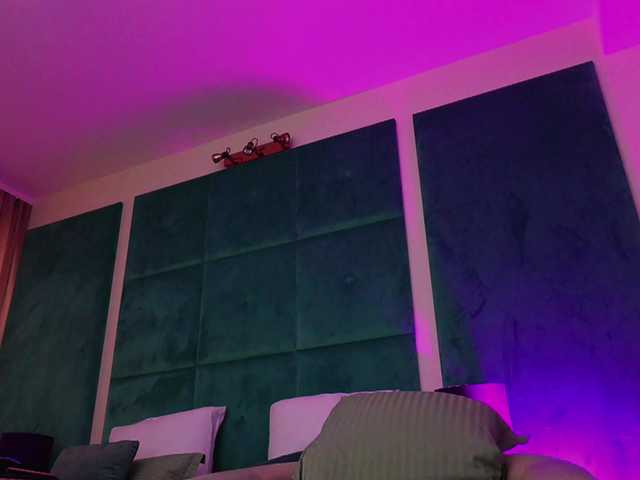 LucyLexton live webcam show