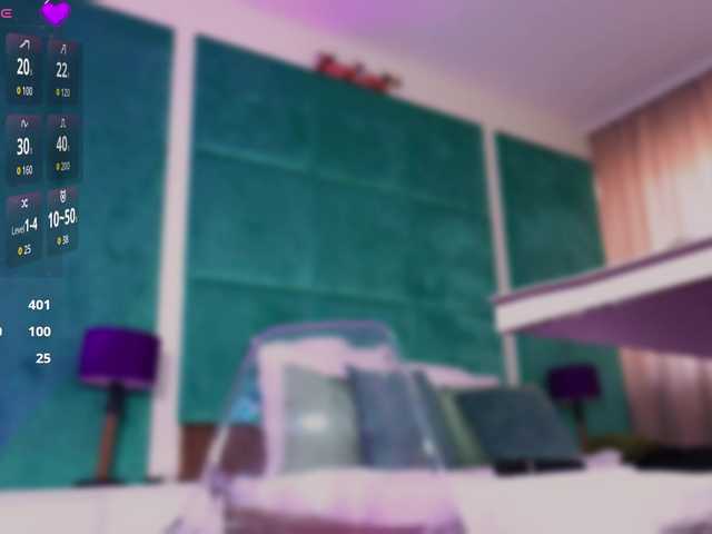 LucyLexton live cam on BongaCams