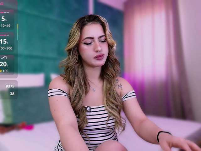 LucyLexton live cam on BongaCams