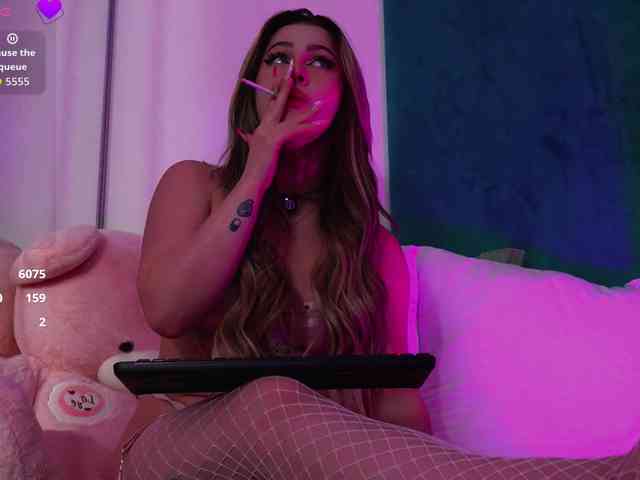 LucyLexton webcam