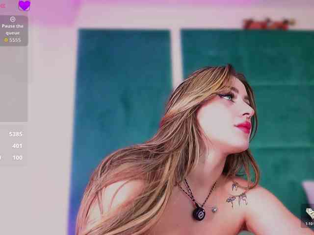 LucyLexton webcam