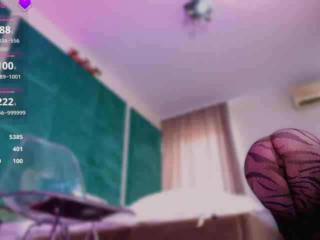 LucyLexton webcam
