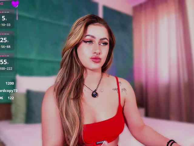 LucyLexton webcam