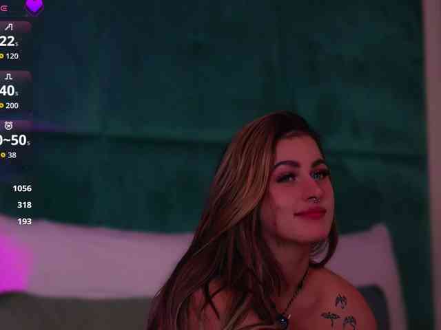 LucyLexton webcam