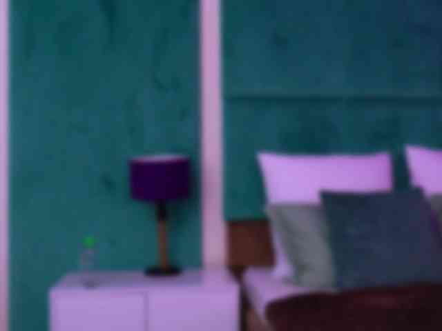 LucyLexton webcam