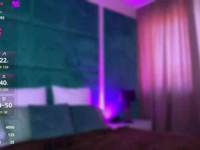 LucyLexton webcam