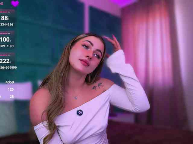 LucyLexton webcam