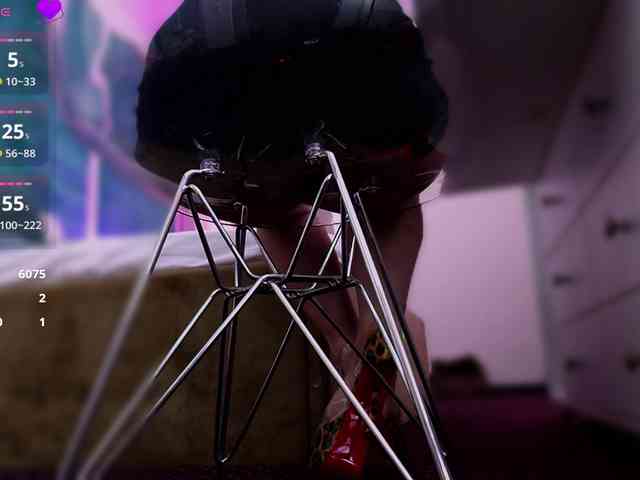 LucyLexton Live Webcam on BongaCams