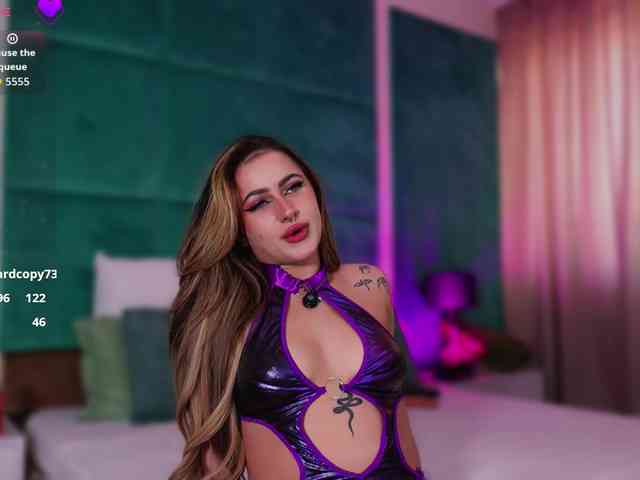 LucyLexton webcam