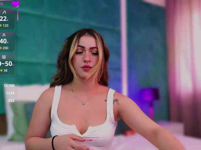 LucyLexton webcam