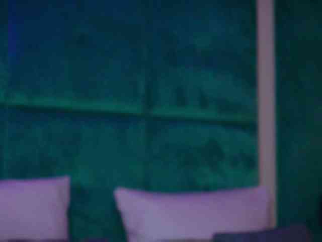 LucyLexton webcam