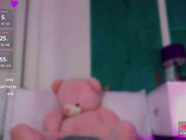 LucyLexton webcam