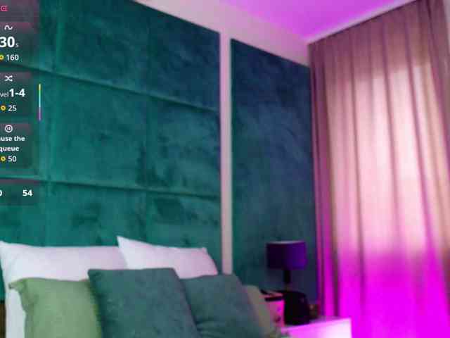 LucyLexton webcam