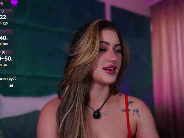 LucyLexton webcam