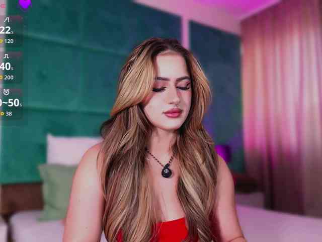 LucyLexton webcam