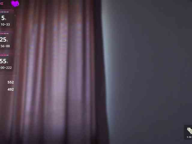 LucyLexton webcam