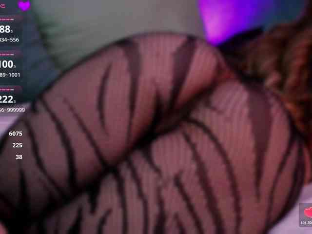 LucyLexton webcam
