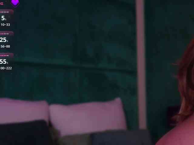 LucyLexton webcam