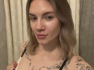 Millashaa Porn Show