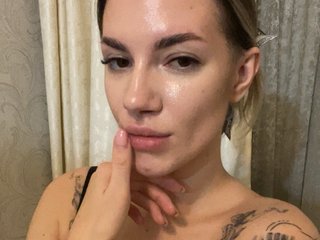 Millashaa Porn Show