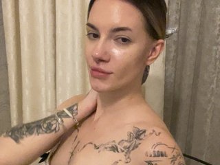 Millashaa Porn Show