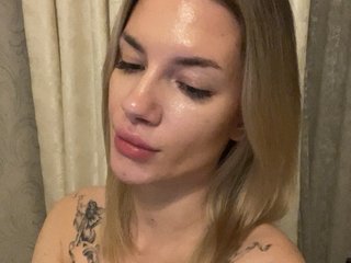 Millashaa Porn Show