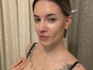 Millashaa Porn Show