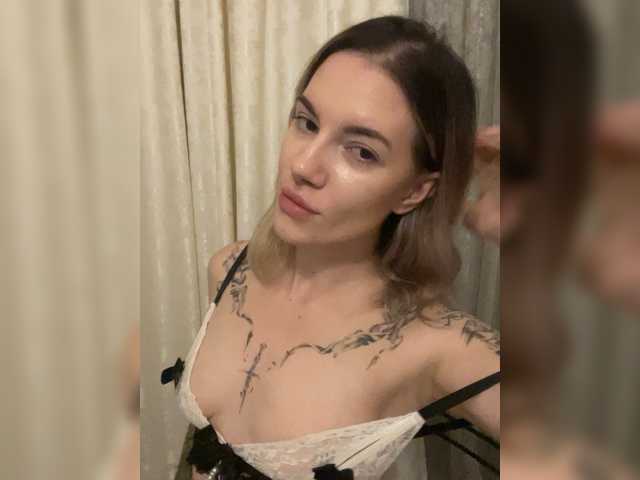 Millashaa live cam on BongaCams
