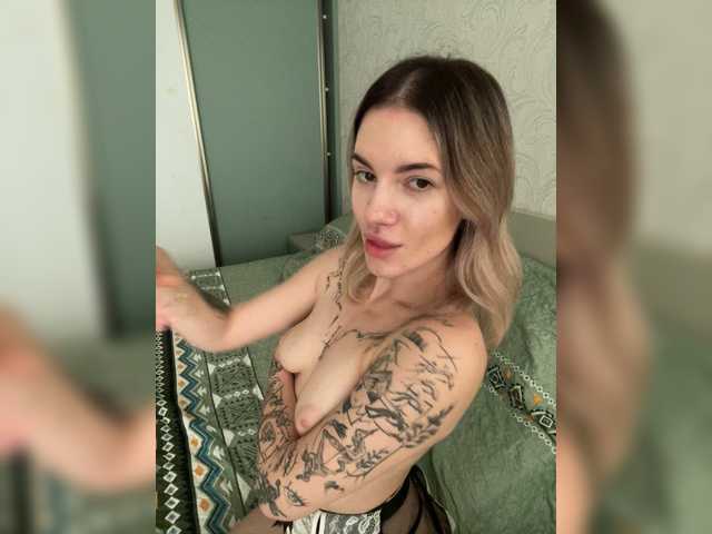Millashaa live cam on BongaCams