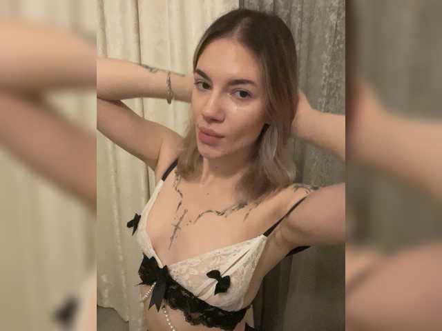 Millashaa live cam on BongaCams