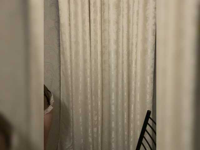Millashaa, en directo ahora en BongaCams
