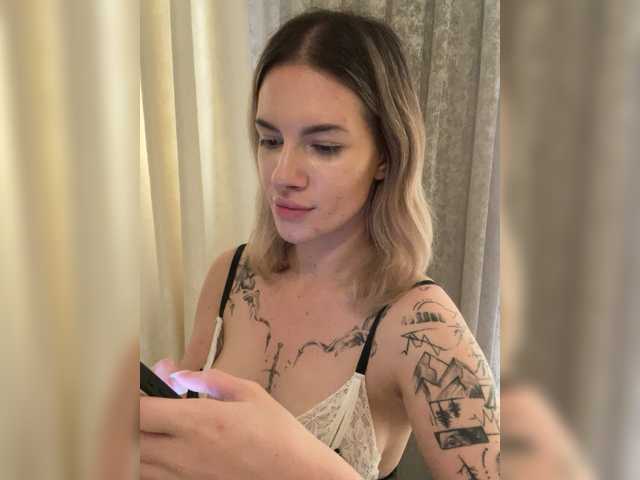 millashaa live sex show