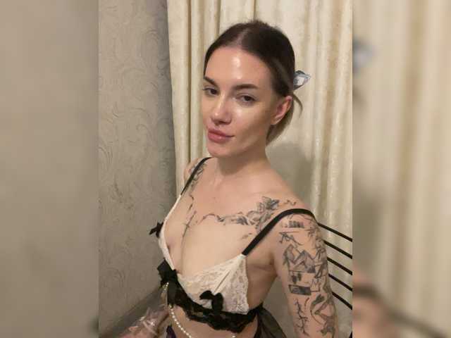 Millashaa live cam