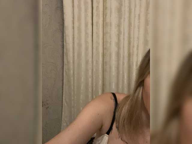 Millashaa, en directo ahora en BongaCams