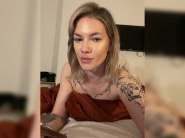 Millashaa's BongaCams show and profile