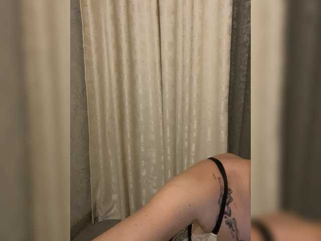 Millashaa live cam on BongaCams
