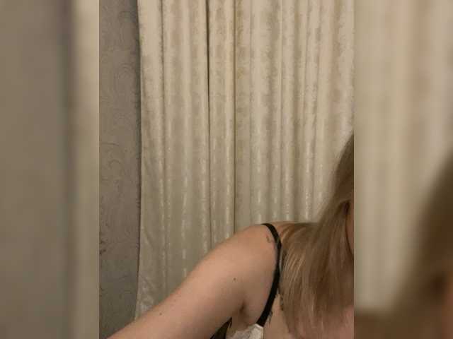 Millashaa live cam on BongaCams