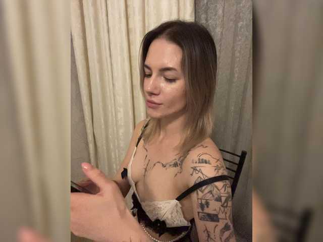 Millashaa live cam on BongaCams