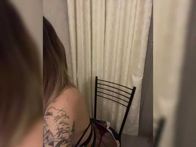 Millashaa live cam on BongaCams