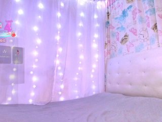 Yvonejoness Porn Show