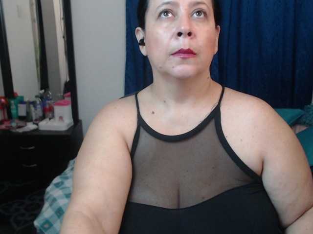 karlaton1977 live cam on BongaCams