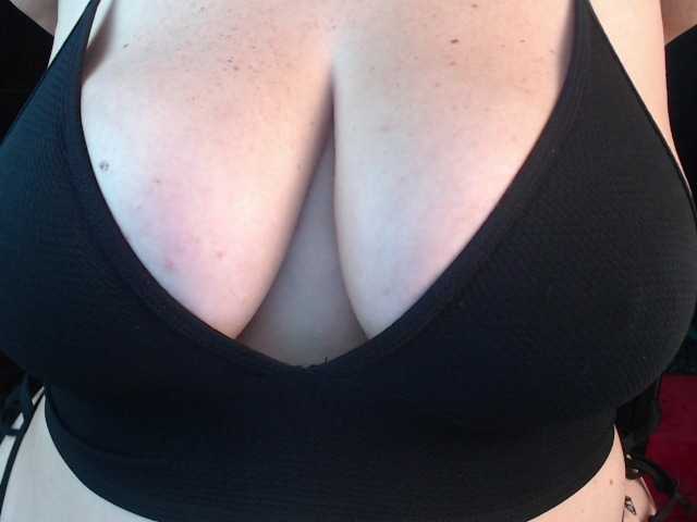 karlaton1977 live cam on BongaCams