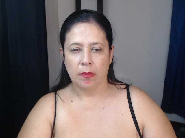 karlaton1977 live cam on BongaCams